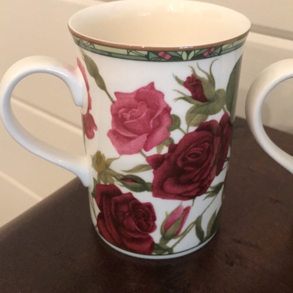 SALE ✅✅🎂Set of 2 Royal Bone Coffee/Tea - Picture 5 of 11